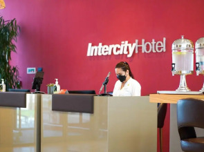 Отель IntercityHotel Dubai Jaddaf Waterfront