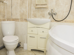 Квартира уютная 1-комнатная на Июльских Дней 1к2