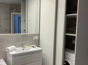 Квартира Современная трёшка возле Dana Mall