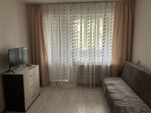 Apartamenty Kvartira na Dobrohotova 14