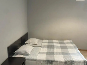 Uyutny Nomer v Tsentre Dombaya Apartments
