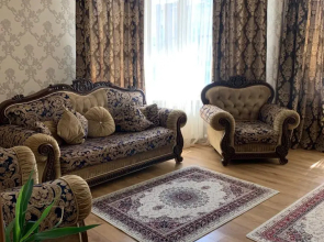 Bujnakskaya 8 Apartments