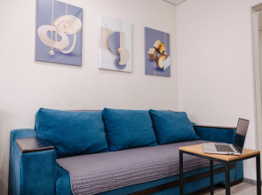 Апартаменты Уютная Квартира в Престижном Районе Города