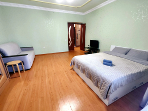 Prostornaya 2kh Komnatnaya Ryadom S Akvaparkom Flat