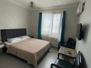 Отель Elit Holiday Hotel