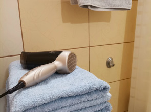 Квартира Двухкомнатная на Тихой у Парка Юность