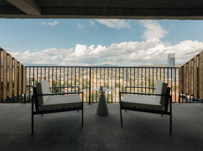 Отель Castor & Pollux