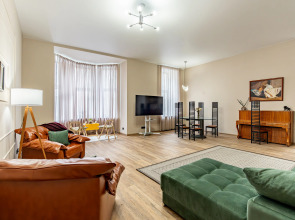 Апартаменты Sergeew Apartments двухкомнатный Люкс с видом на набережную Фонтанки