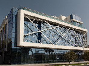 Отель Beach Walk