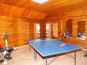 Отель Максимус