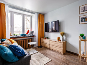 Апартаменты Butyrsky Cozy with Terrace, Parking and King-size Bed