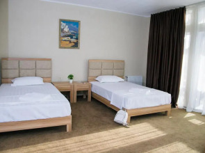 Отель WoodHouse