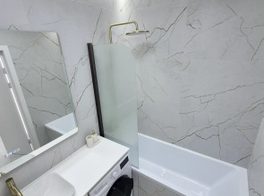 Апартаменты люкс рядом с метро, заселение 24/7