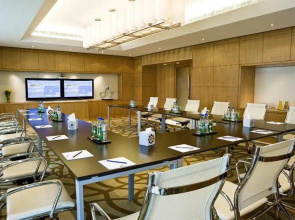 Отель Four Points by Sheraton Sheikh Zayed Road
