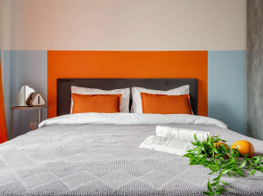 Апартаменты Your Lesnay Apart