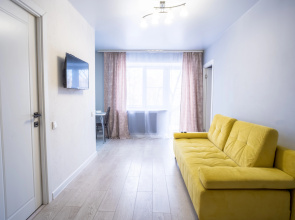 Yevrotreshka Ryadom c Parkom Apartaments