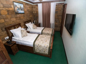 Maajid Hotel & Restaurant