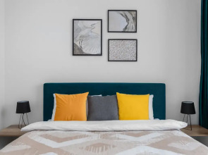 Квартира Комфорт с Балконом и Видом на Город Moderna Flat Status