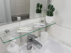 Апартаменты "Лимоны" на 3-х гостей у метро Окружная