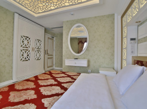 Отель Queens Land Istanbul