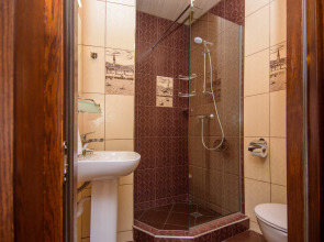 Отель British House