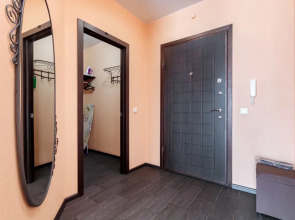 Апартаменты Студия Улучшенная Юг-Апарт на Красной 176