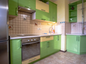 Квартира большая двухкомнатная в отличном районе