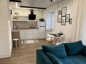 Studiya Lyuks Flat