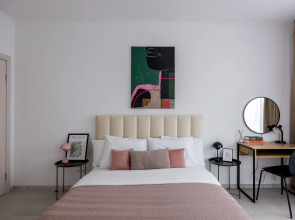 Квартира Уютная 2х комнатная у метро Нагорная