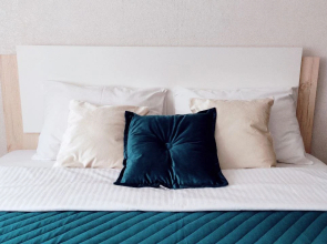 Na Rossijskoj Odnokomnatnaya Flat