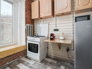 Апартаменты SREDNYAYA PODYACHESKAYA 6 APARTMENTS Просторные трехкомнатные апартаменты Park Lane Inn для 3-х взрослых