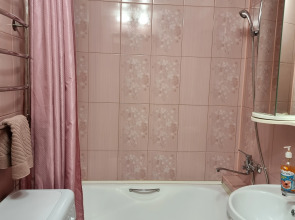 Апартаменты в центре на улице Житомирская 4