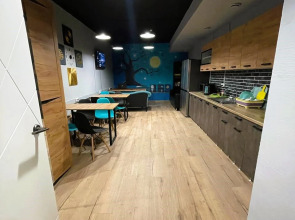 Хостел Moon Sky 24/7