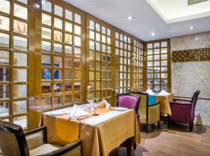 Bengal Blueberry Hotel