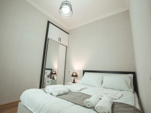 Vazi Aparthotel