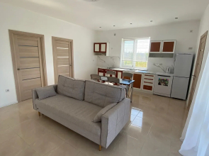 V Krymu Private House