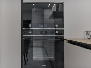 Апартаменты Juls Apart в элитном ЖК с большим балконом