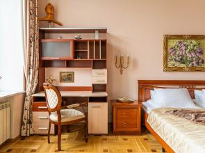 Апартаменты Большая Конюшенная 3