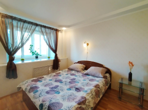 Na Pervomajskoy Flat