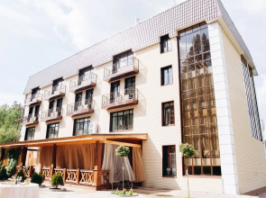 Lesnaya Hotel