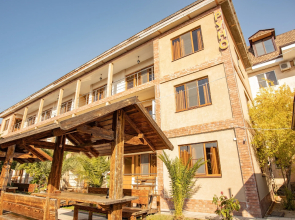 Runo Guest House