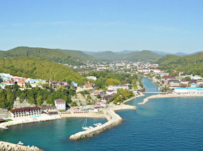 Курортный отель и яхт-клуб Торнадо