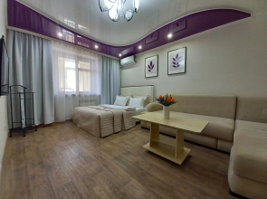 Lunnaya Gavan Apartments