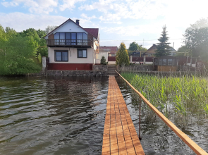 Domik u Ozera Svir Villa