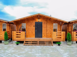 Eko-Domiki Duet Recreation Center