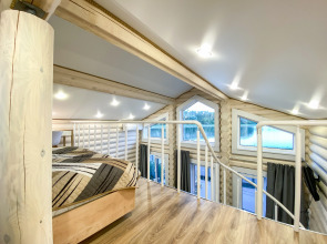 Частный дом  Три Избы