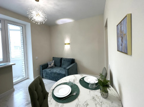 Квартира Чистопольская, 77