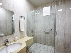 Отель Boulevard Side