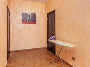 Aprelskie Tezisy Guest House