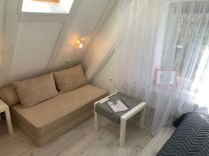 Частный Дом Мансарда на Садовой